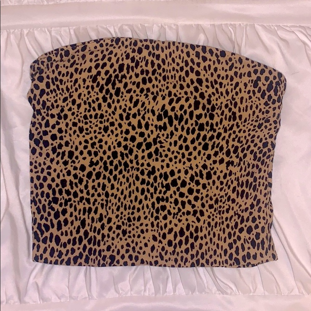 Brandy Melville Jenny Tube Top !!!!